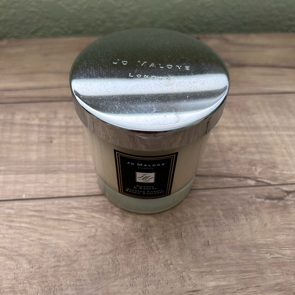 Jo Malone Cream Candle with Silver Lid - Picture 3 of 6